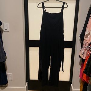 Abercrombie Square Neck Jumpsuit - black